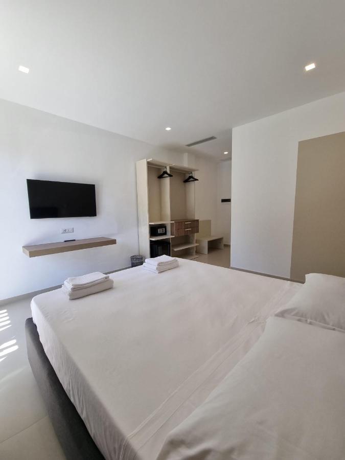 Marea Retreat Rooms 마리나디카메로타 외부 사진