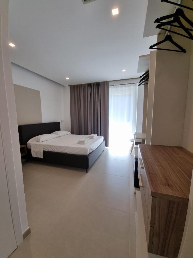 Marea Retreat Rooms 마리나디카메로타 외부 사진