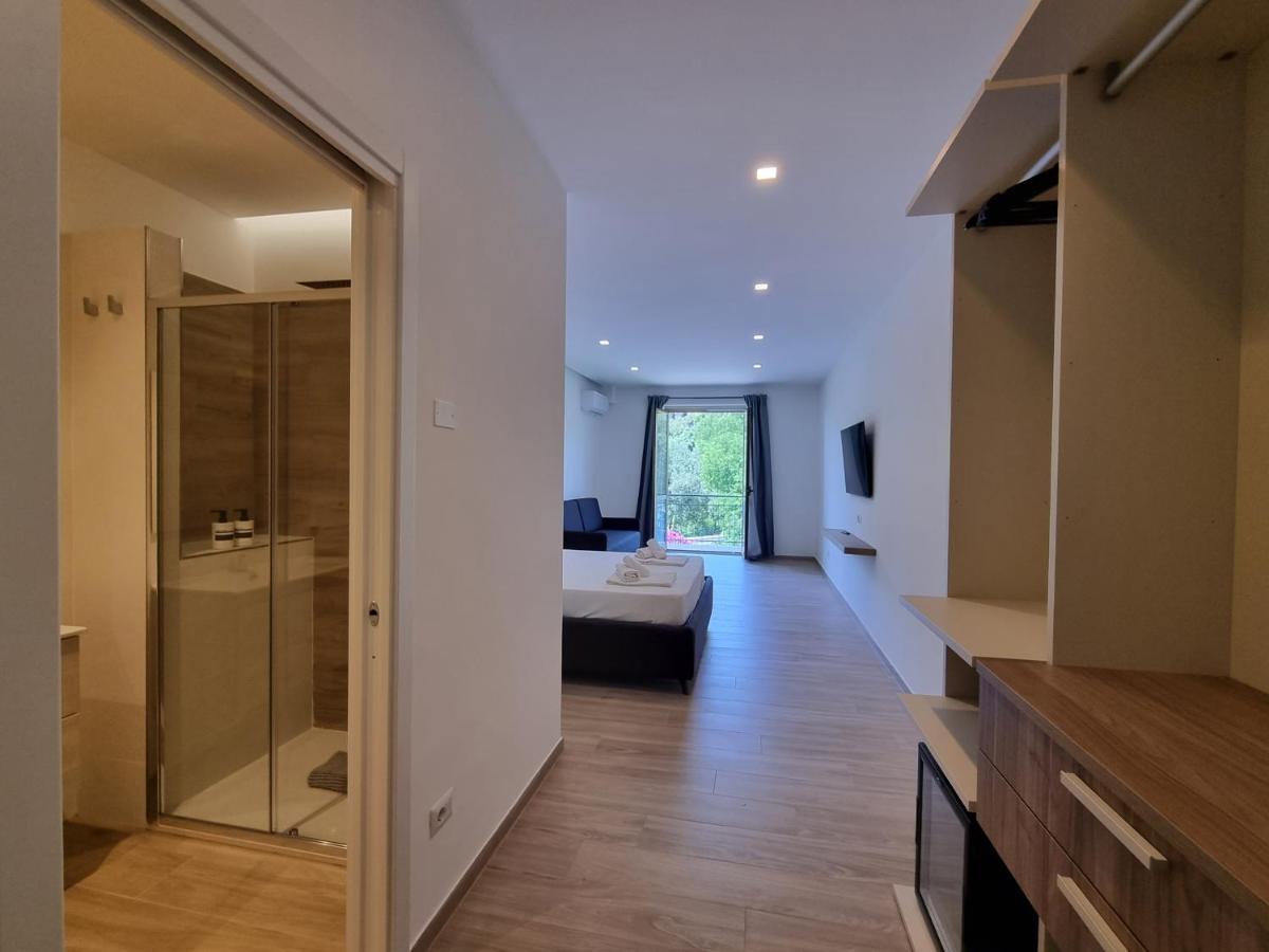 Marea Retreat Rooms 마리나디카메로타 외부 사진